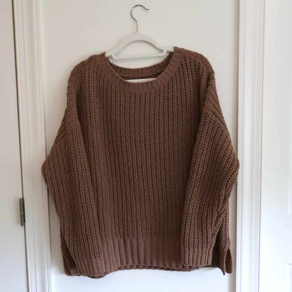 American Eagle sweater